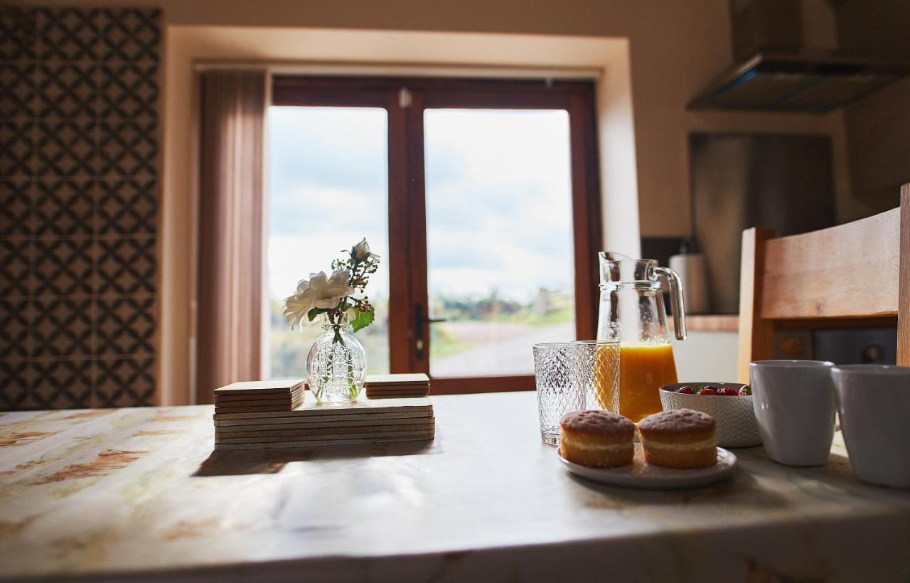 The Old Dairy - Boutique Countryside Cottage At Harrys Cottages Pen-y-Clawdd Bagian luar foto